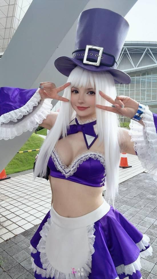 艾什莉体模现场新图！黑丝兔女郎 大雷小蛮腰太顶了